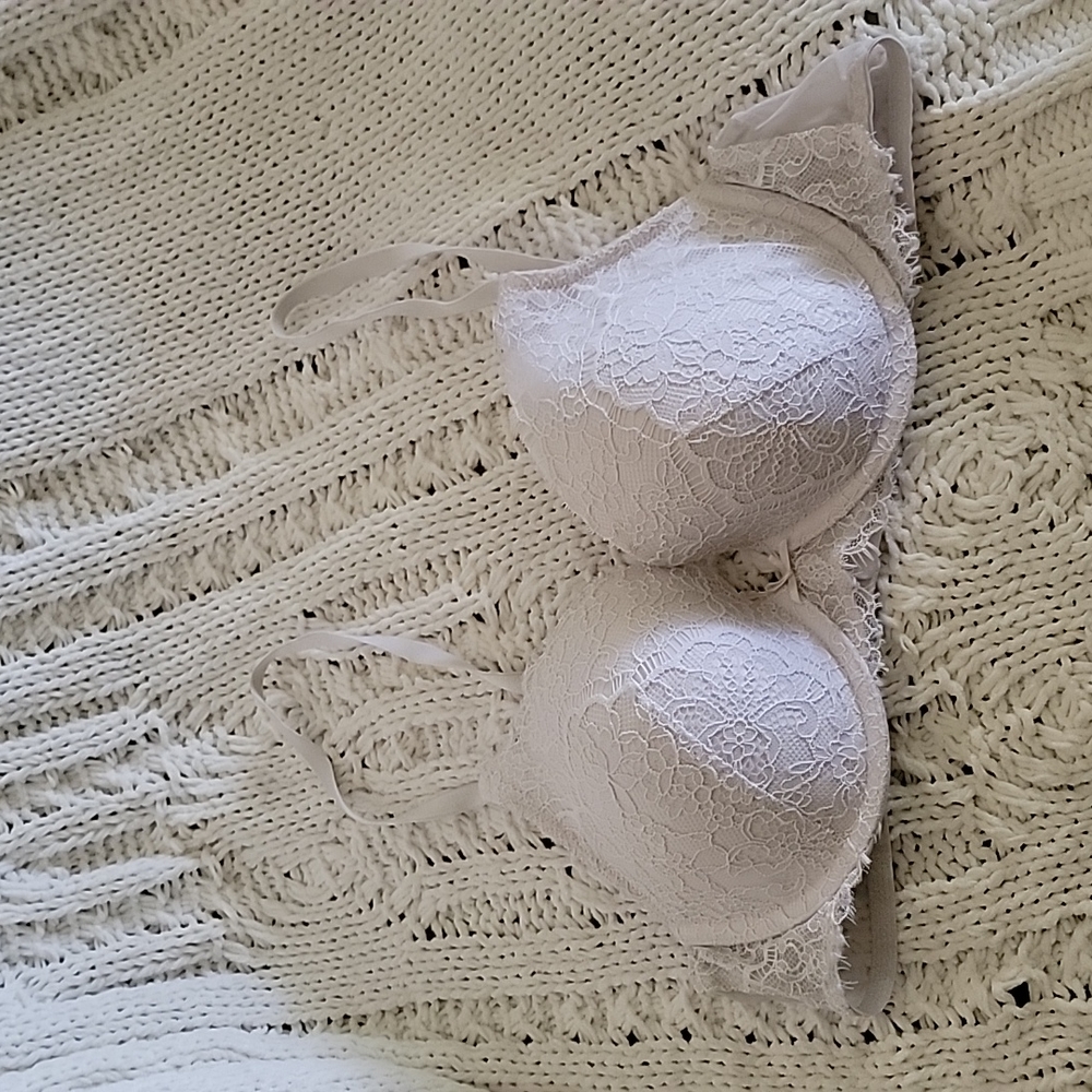 Victoria's Secret Dream Angel bra size 36B